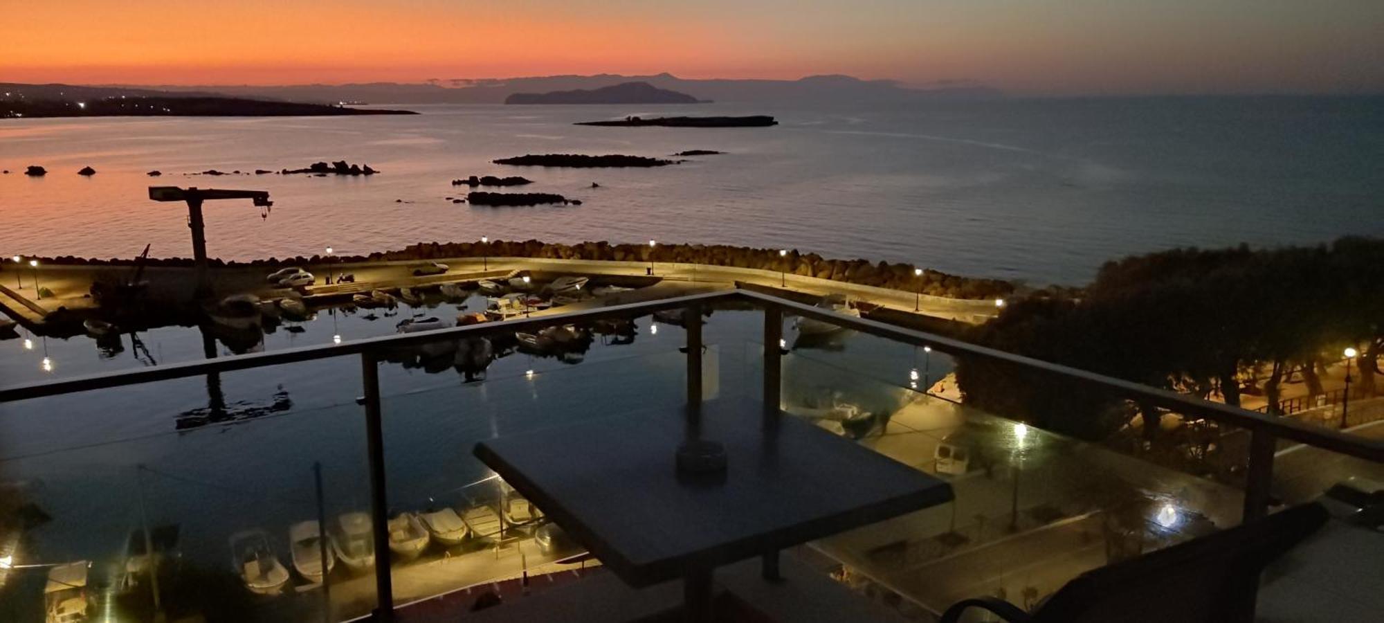 Апартаменты Panoramic Sea View Ханья Экстерьер фото