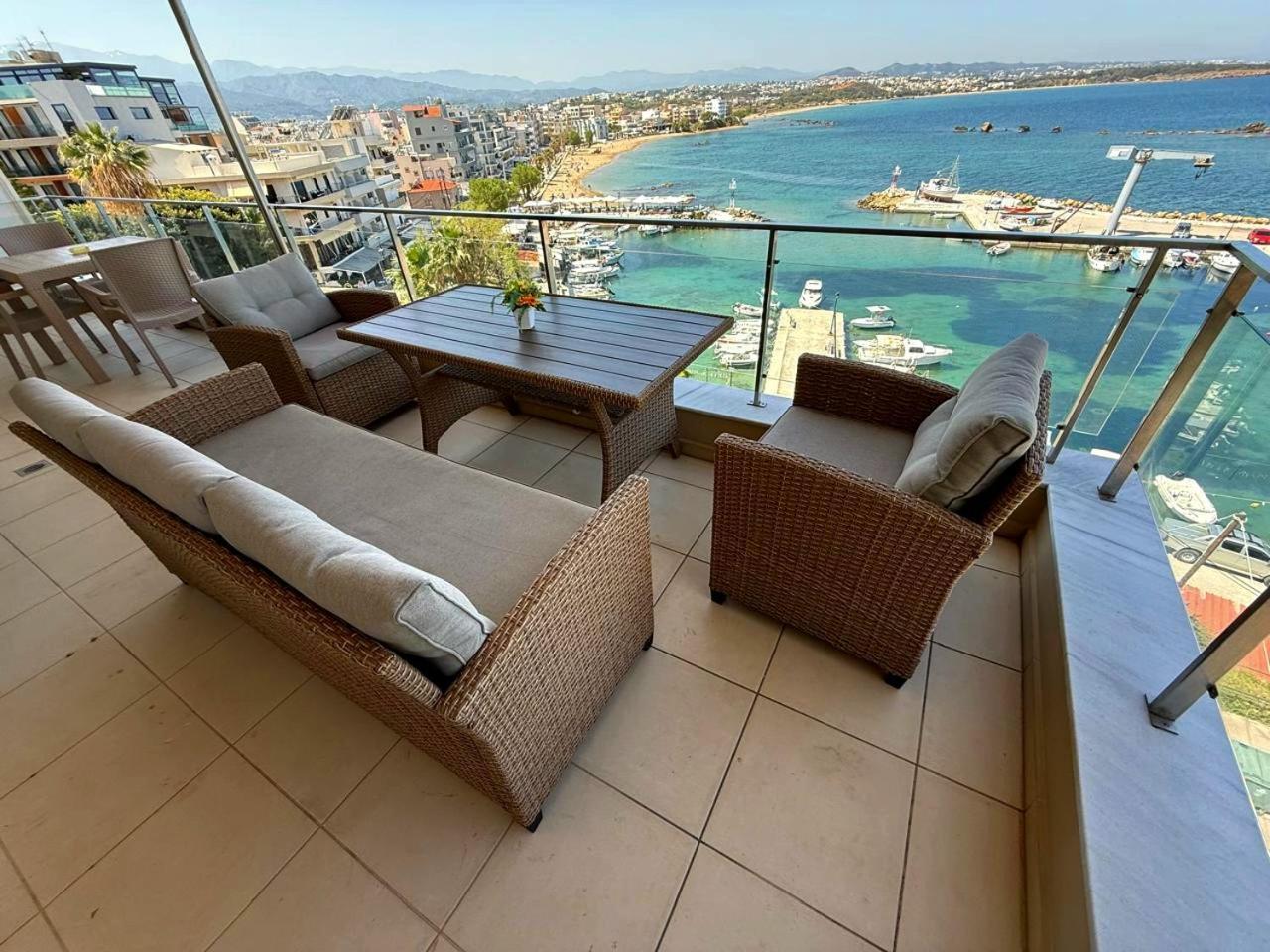 Апартаменты Panoramic Sea View Ханья Экстерьер фото